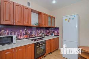 Студия квартира, посуточно, 43м2, 7/9 этаж