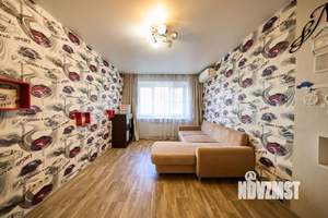3-к квартира, на длительный срок, 62м2, 1/5 этаж
