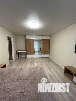 1-к квартира, посуточно, 40м2, 2/10 этаж