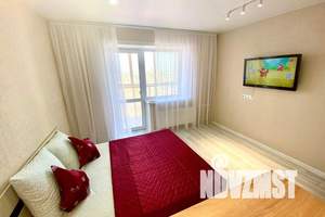 1-к квартира, посуточно, 36м2, 12/25 этаж