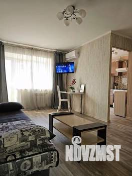 2-к квартира, посуточно, 42м2, 1/1 этаж