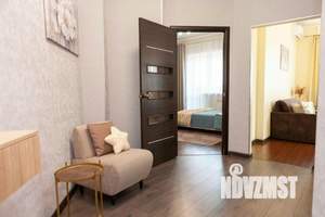 1-к квартира, посуточно, 55м2, 1/1 этаж