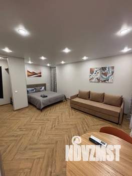 Студия квартира, посуточно, 32м2, 3/5 этаж