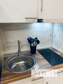 Студия квартира, посуточно, 50м2, 1/7 этаж