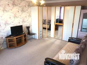 1-к квартира, посуточно, 33м2, 3/6 этаж