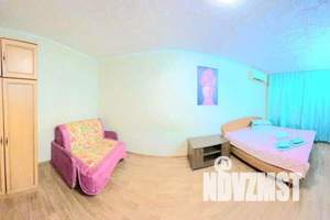 1-к квартира, посуточно, 33м2, 7/10 этаж