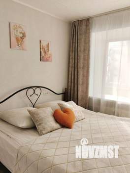 Студия квартира, посуточно, 32м2, 3/4 этаж