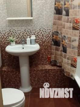 1-к квартира, посуточно, 38м2, 1/1 этаж