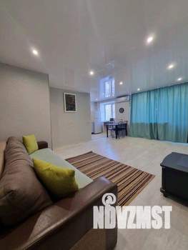 2-к квартира, посуточно, 46м2, 1/1 этаж