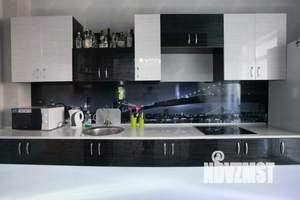 1-к квартира, посуточно, 50м2, 1/1 этаж