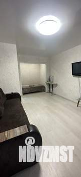 Студия квартира, посуточно, 45м2, 1/22 этаж