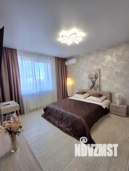 1-к квартира, посуточно, 40м2, 10/25 этаж