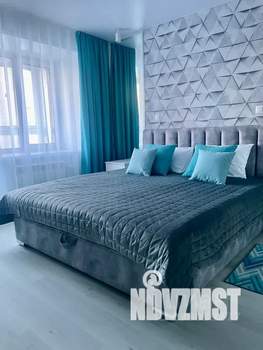 1-к квартира, посуточно, 40м2, 4/10 этаж