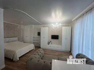 Студия квартира, посуточно, 47м2, 9/11 этаж