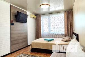 1-к квартира, посуточно, 33м2, 1/10 этаж