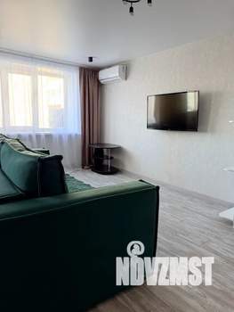 2-к квартира, посуточно, 40м2, 5/5 этаж