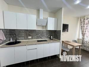 Студия квартира, посуточно, 30м2, 4/9 этаж