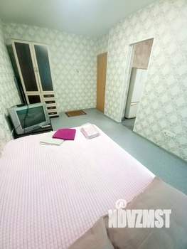 1-к квартира, посуточно, 25м2, 1/2 этаж