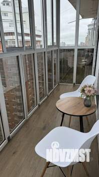 Студия квартира, посуточно, 40м2, 22/23 этаж