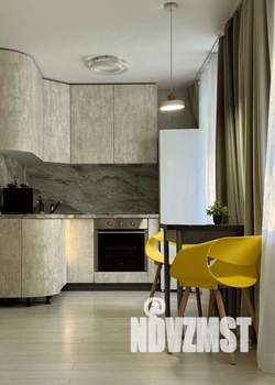 2-к квартира, посуточно, 42м2, 1/1 этаж