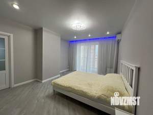 3-к квартира, на длительный срок, 130м2, 17/27 этаж