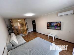 1-к квартира, посуточно, 42м2, 3/10 этаж