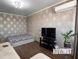 1-к квартира, посуточно, 40м2, 19/19 этаж