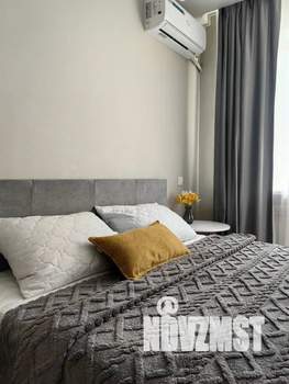 1-к квартира, посуточно, 32м2, 4/10 этаж