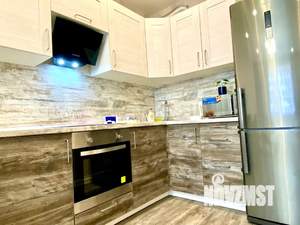 2-к квартира, посуточно, 50м2, 3/8 этаж