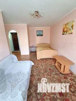 1-к квартира, посуточно, 30м2, 2/5 этаж