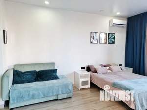 Студия квартира, посуточно, 32м2, 7/25 этаж
