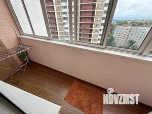 Студия квартира, посуточно, 39м2, 12/25 этаж