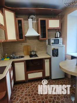 Студия квартира, посуточно, 36м2, 2/5 этаж