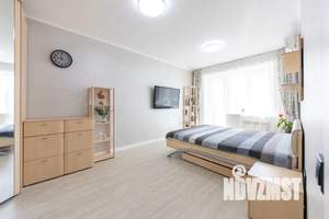 1-к квартира, посуточно, 33м2, 2/10 этаж