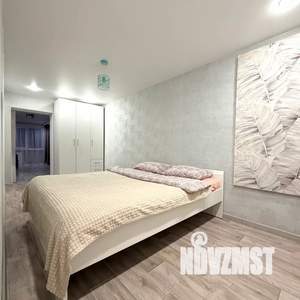 2-к квартира, посуточно, 40м2, 5/5 этаж