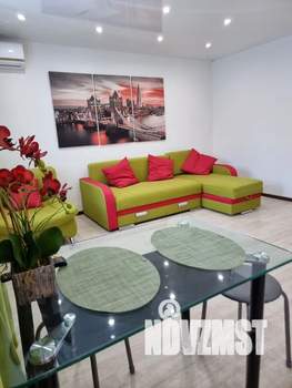 Студия квартира, посуточно, 25м2, 1/5 этаж