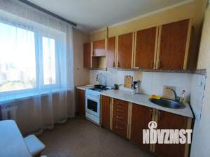 1-к квартира, посуточно, 38м2, 7/10 этаж