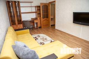 2-к квартира, посуточно, 49м2, 6/10 этаж