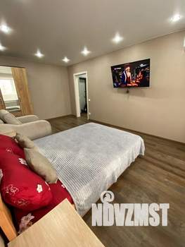 1-к квартира, посуточно, 33м2, 1/5 этаж