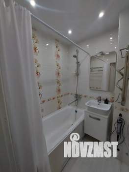 2-к квартира, посуточно, 50м2, 9/10 этаж