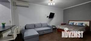 Студия квартира, посуточно, 31м2, 1/5 этаж