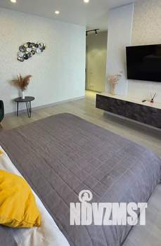 1-к квартира, посуточно, 47м2, 20/25 этаж