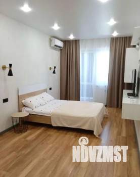 1-к квартира, посуточно, 35м2, 24/25 этаж