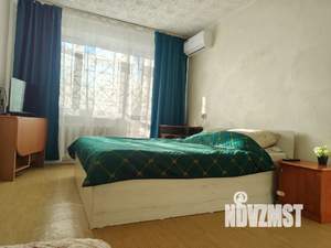 1-к квартира, посуточно, 34м2, 2/10 этаж