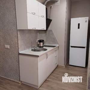 1-к квартира, посуточно, 38м2, 5/25 этаж