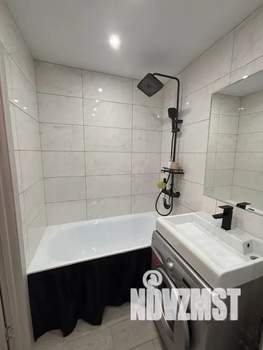 1-к квартира, посуточно, 32м2, 1/9 этаж