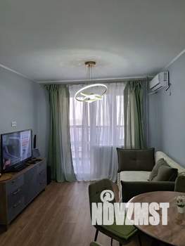 1-к квартира, посуточно, 37м2, 10/10 этаж