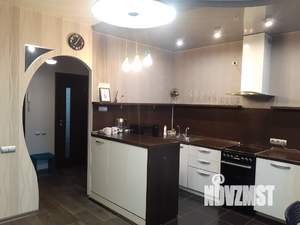 2-к квартира, посуточно, 42м2, 15/27 этаж