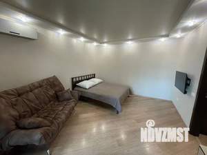 1-к квартира, посуточно, 56м2, 8/10 этаж