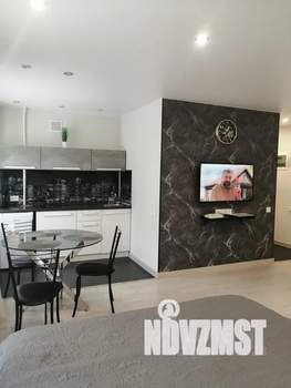 Студия квартира, посуточно, 35м2, 2/5 этаж